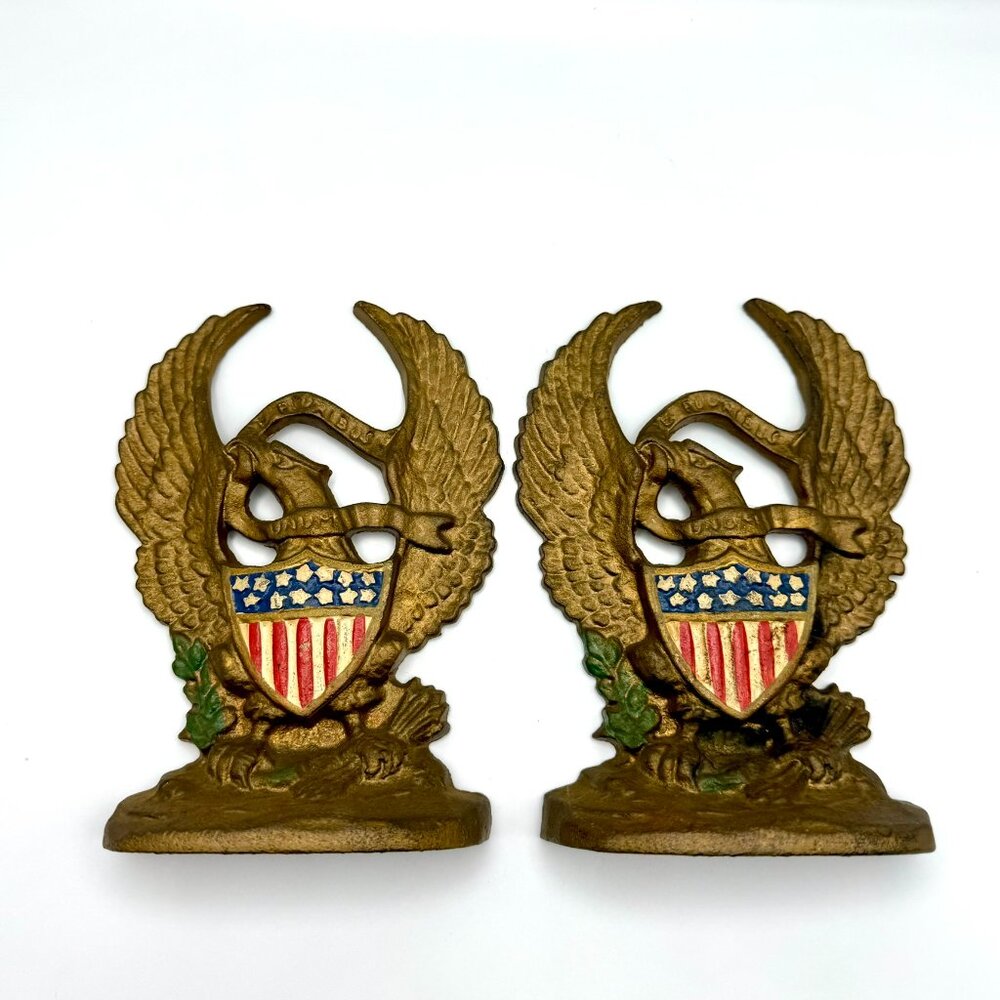 American Eagle Sculpture
